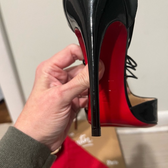 EUC Christian Louboutin Confusa Black Patent Stilettos, Size 39.5 - Picture 7 of 15